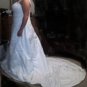 Wedding dress